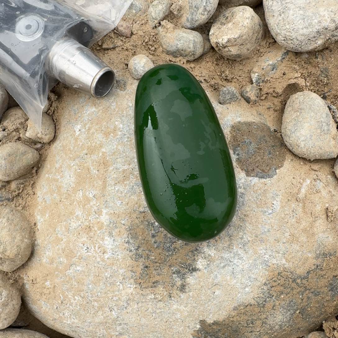 精品无镶嵌小吊坠