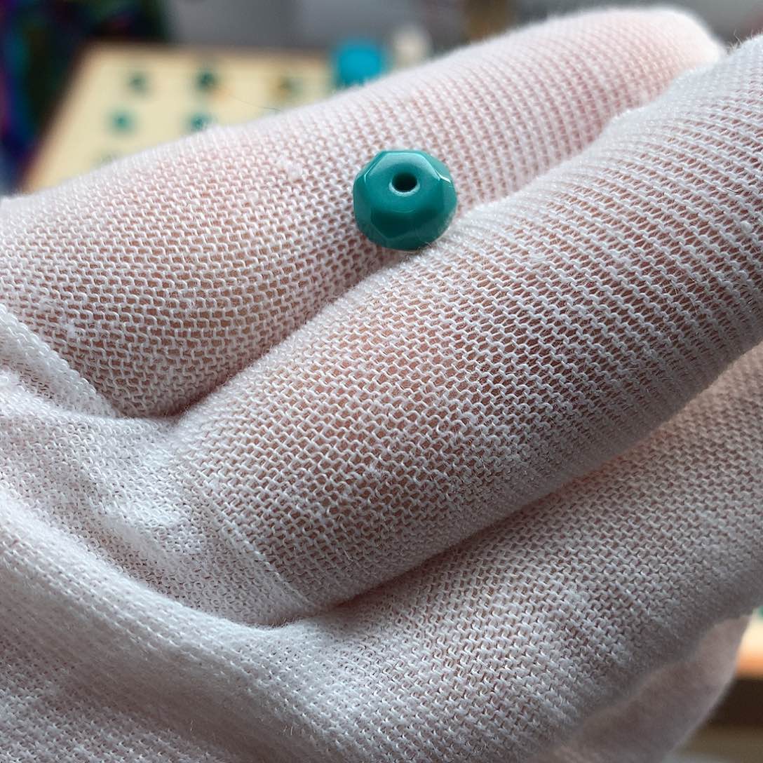 绿松石配饰未镶嵌