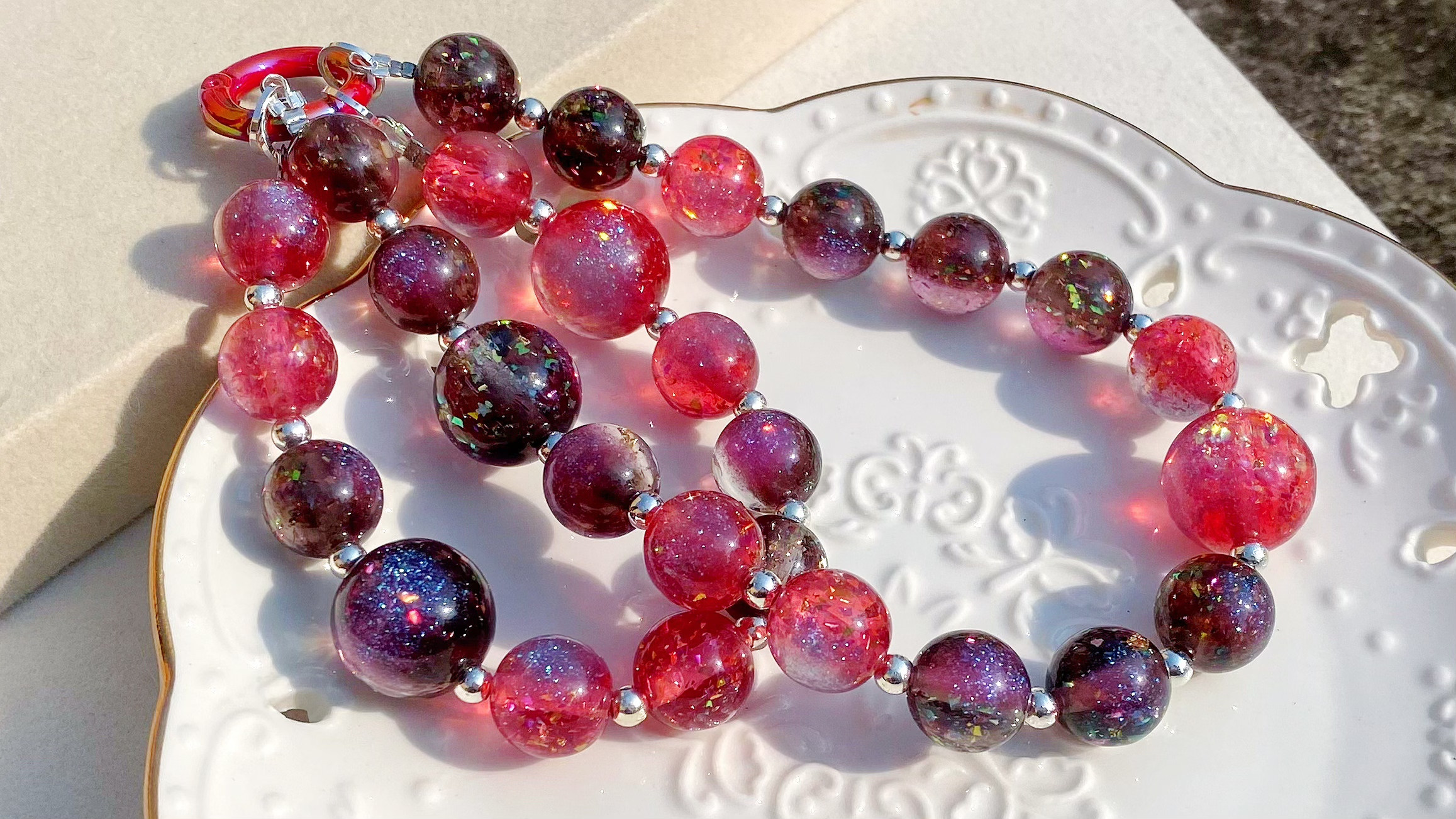 男女通用少女风女手链轻奢红色黑巧莓莓手机链女款手工个性