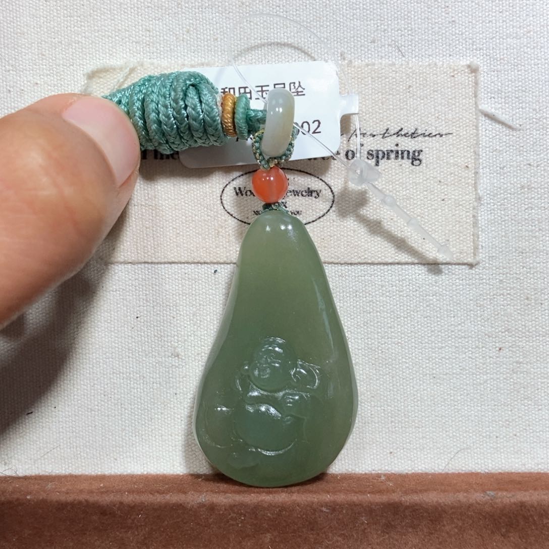 和田玉（糖玉）颈饰未镶嵌