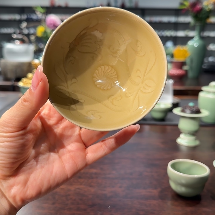 杨盛侃划花莲花斗笠杯