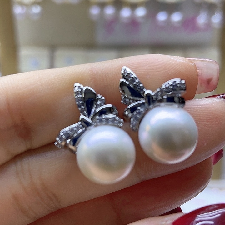 银S925镶嵌淡水珍珠耳饰