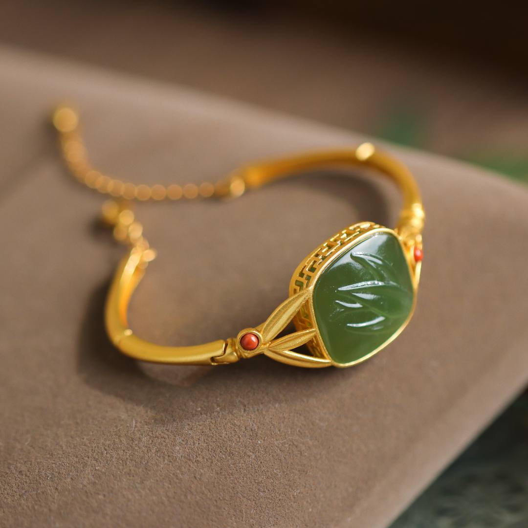 S925银镀金镶嵌和田玉青玉方形竹节时尚气质女款手镯