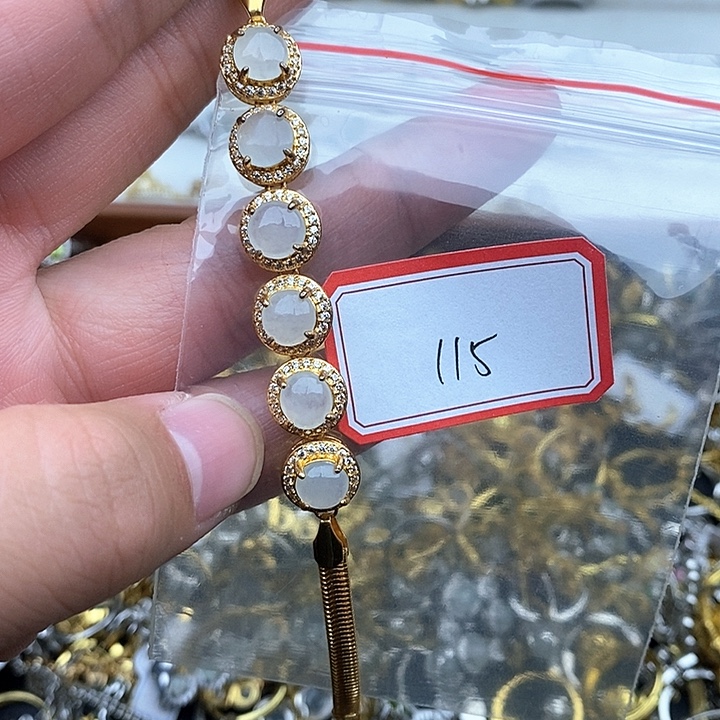 翡翠未镶嵌戒指115