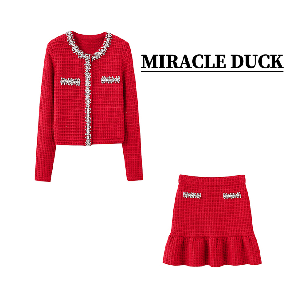 6号【新年款】秋冬气质名媛重工钉珠针织设计款外套裙子套装C1483