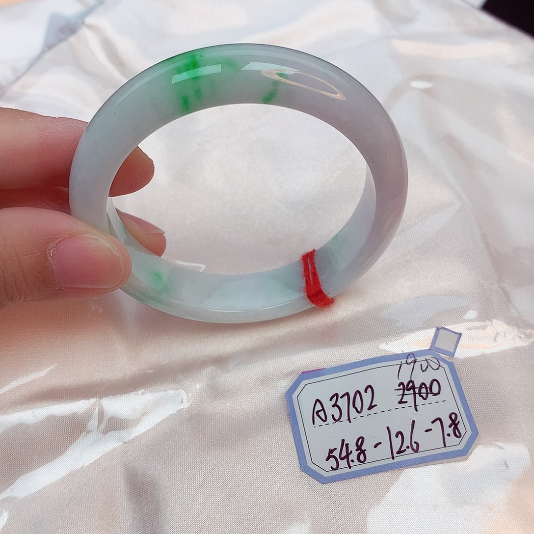 翡翠手镯未镶嵌天然缅甸翡翠A货