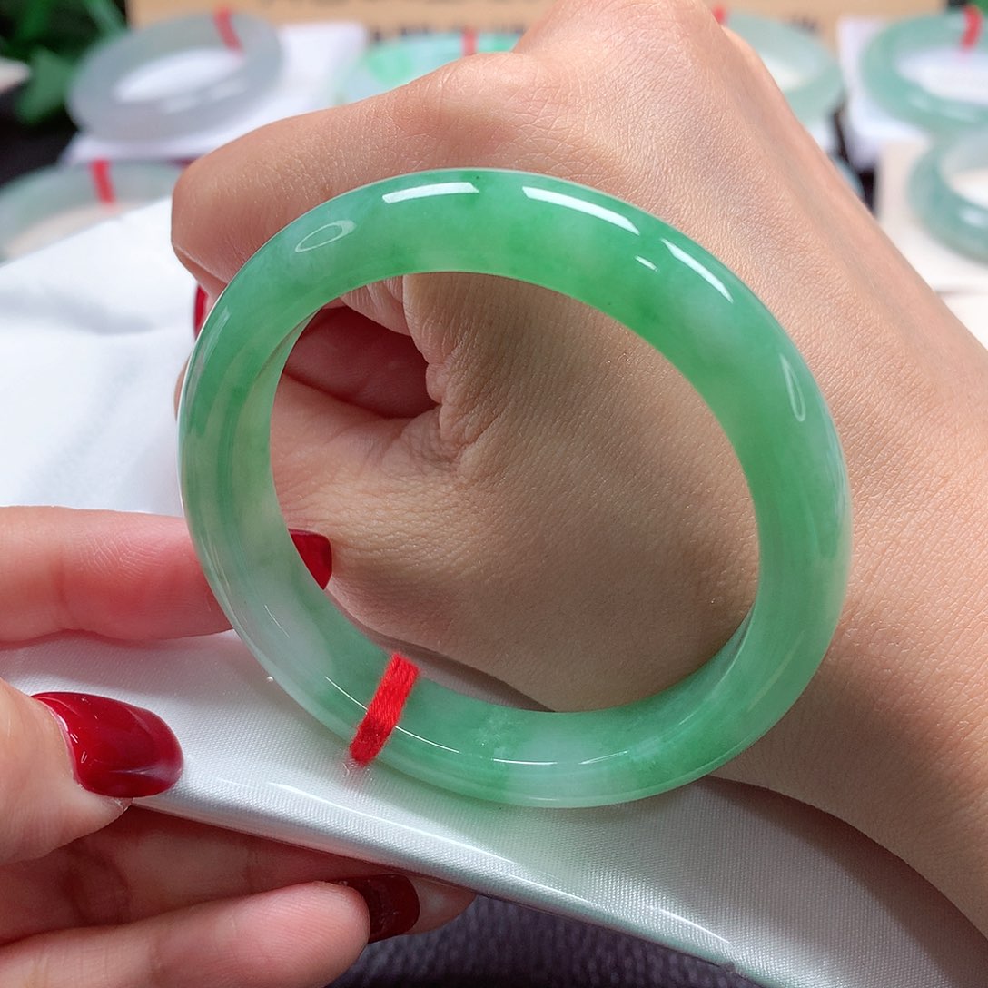 未镶嵌手镯翡翠天然A货翡翠手镯，93号，50圈