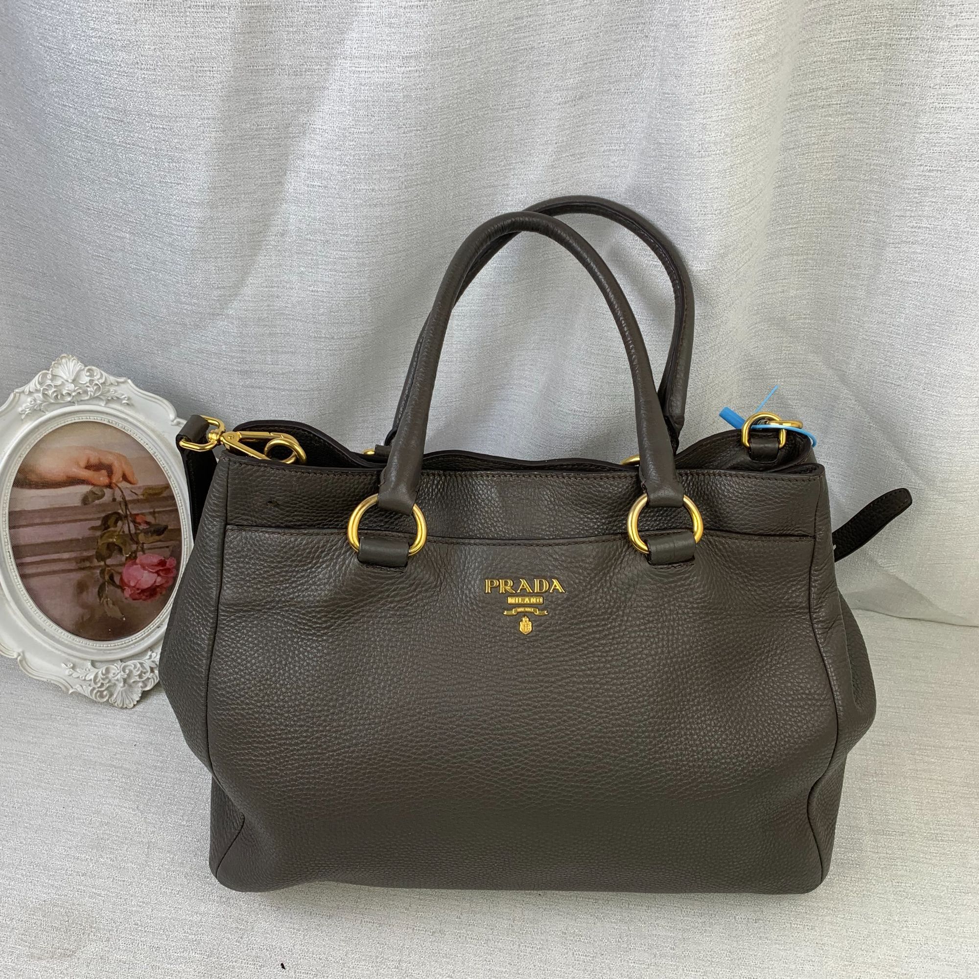 95新 Prada/普拉达 墨灰色手提包/EE11108412/8412