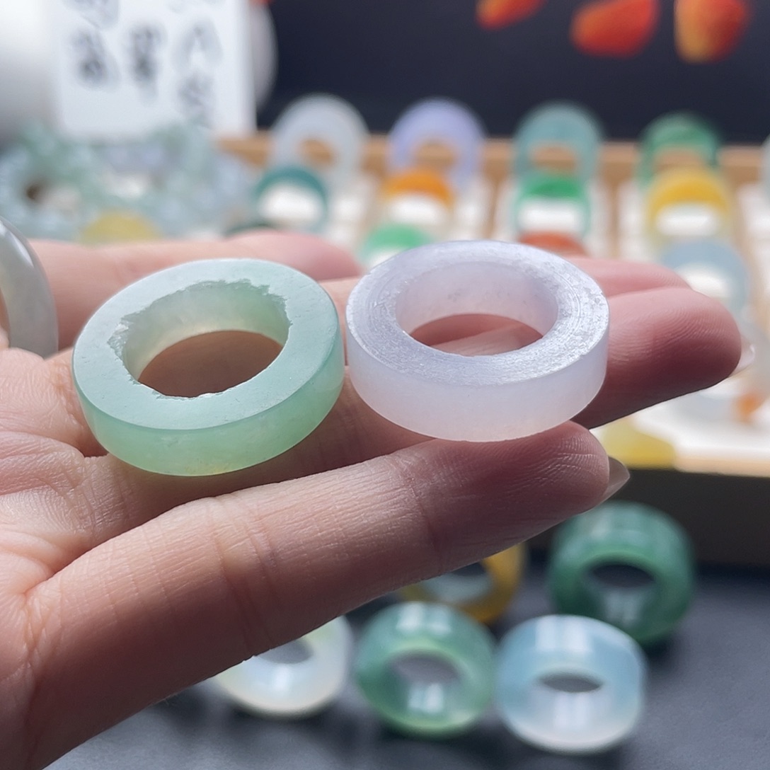 真***酱定制翡翠未镶嵌翡翠