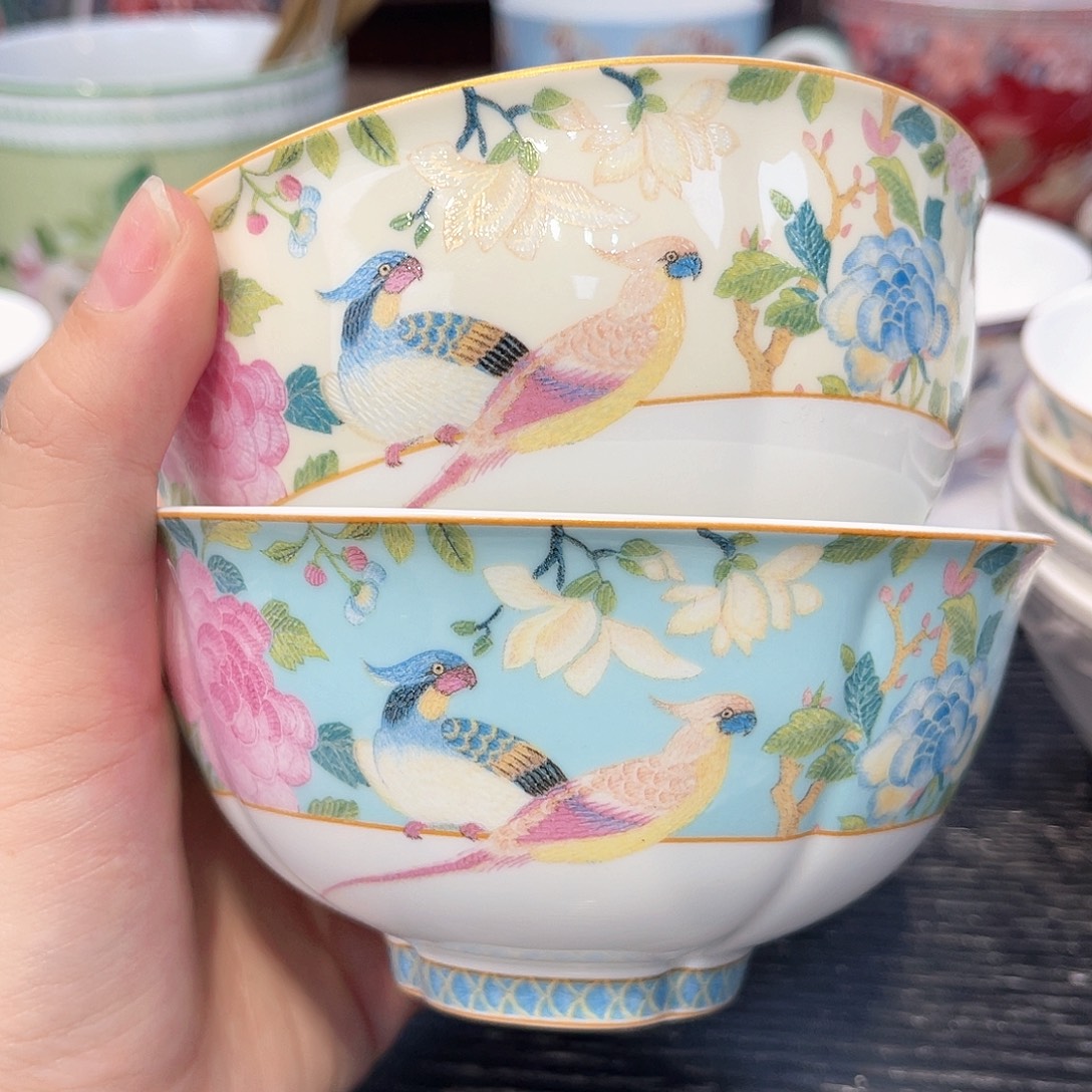 骨瓷两个饭碗———————