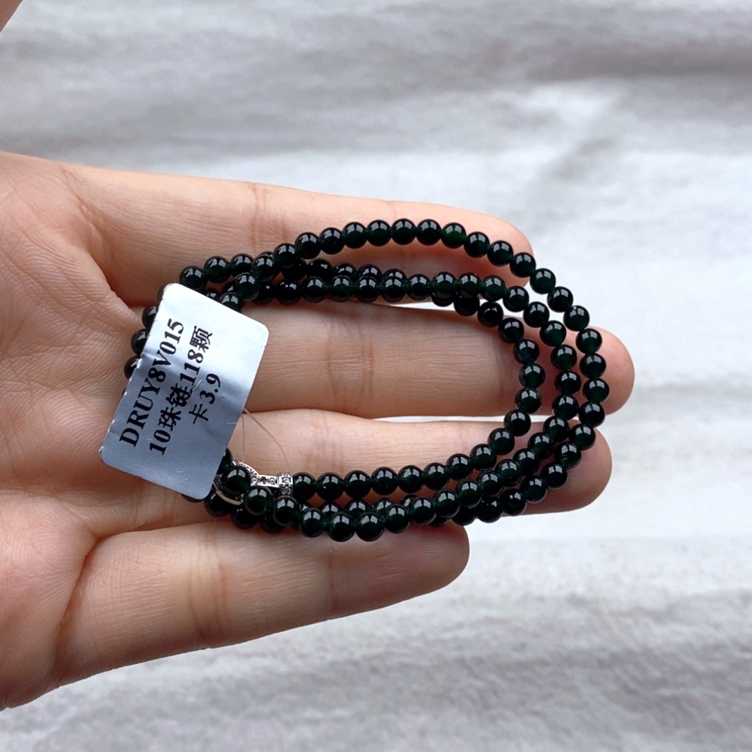 颈饰未镶嵌翡翠珠串