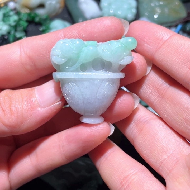 【闪购商品】翡翠颈饰未镶嵌天然翡翠