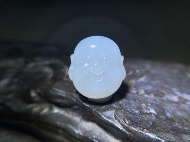 笑口常开】新疆和田玉，玉质细腻。