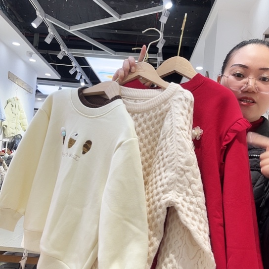 卫衣2件毛衣一件尺码全部160码