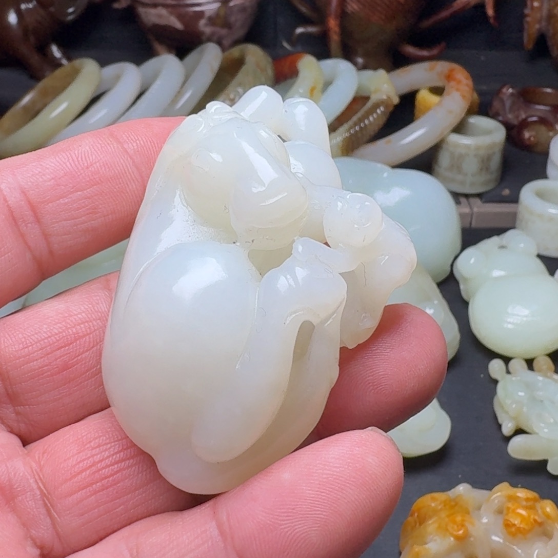 和田玉挂件未镶嵌