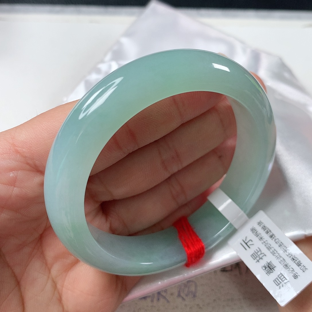 翡翠手镯未镶嵌①⑨③