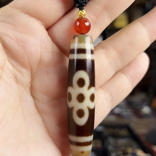 玛瑙/玉髓颈饰合金