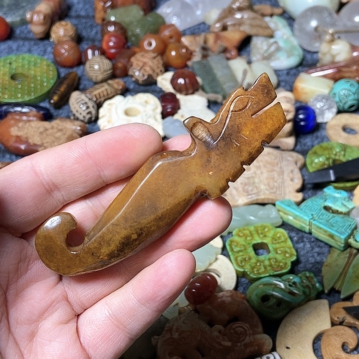 和田玉未镶嵌颈饰171