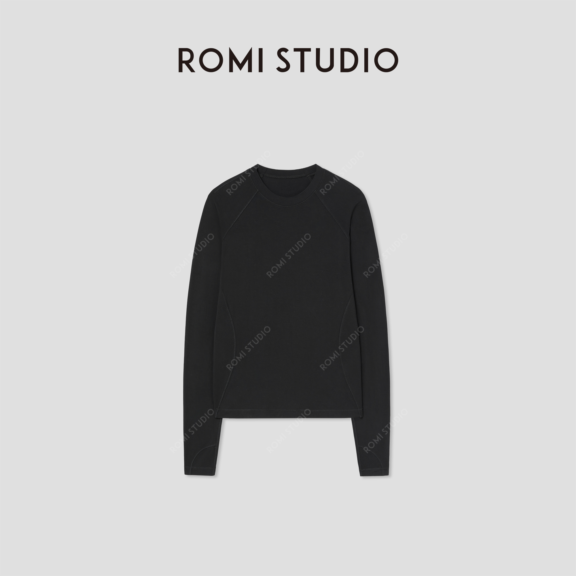 ROMI STUDIO“松弛自在”修身高弹亲肤休闲运动长袖T恤 RW24AS40756
