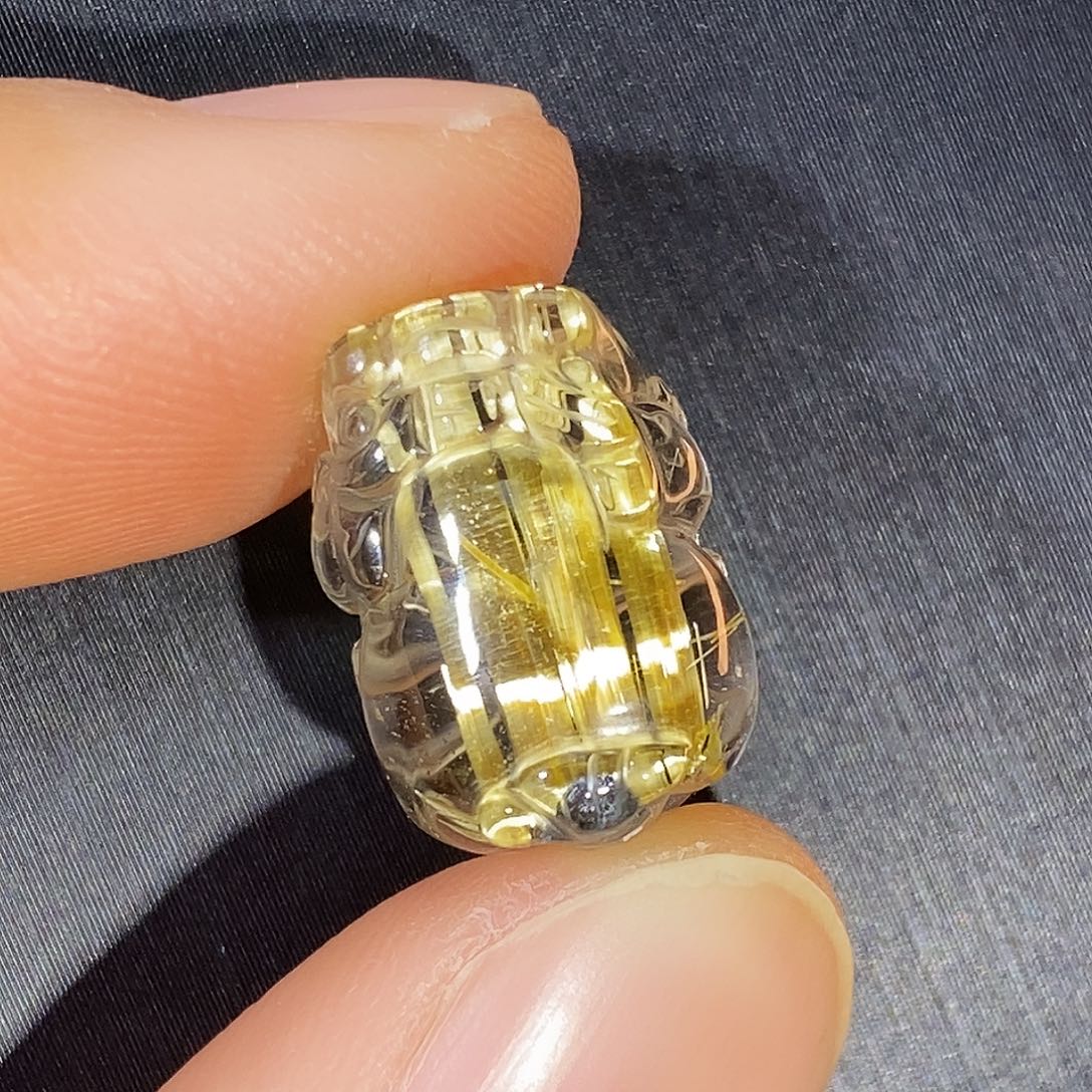 未镶嵌颈饰水晶天然顺宽板钛晶貔貅吊坠