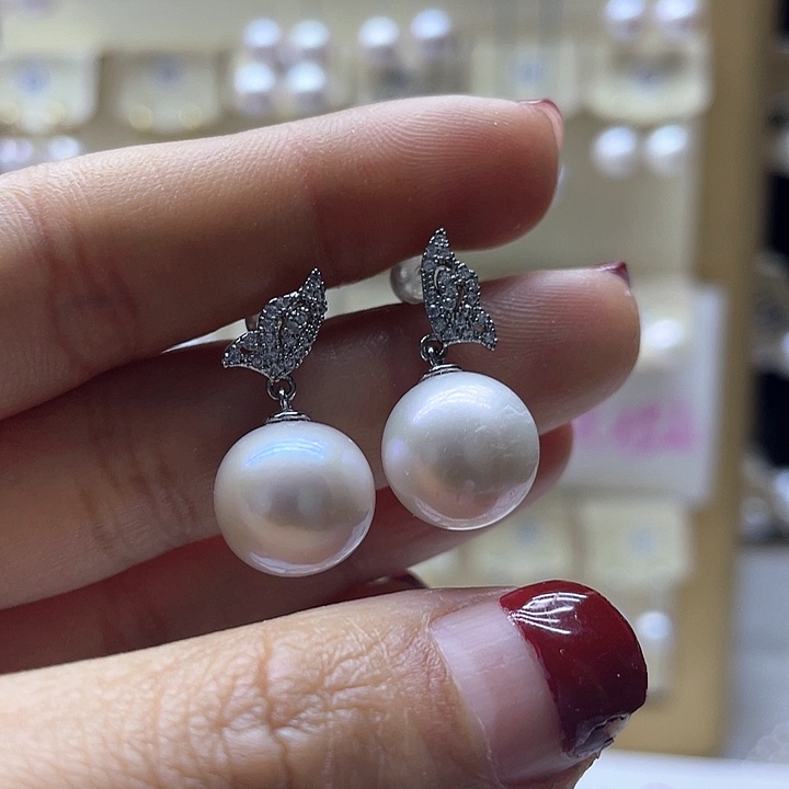 银S925镶嵌淡水珍珠耳饰
