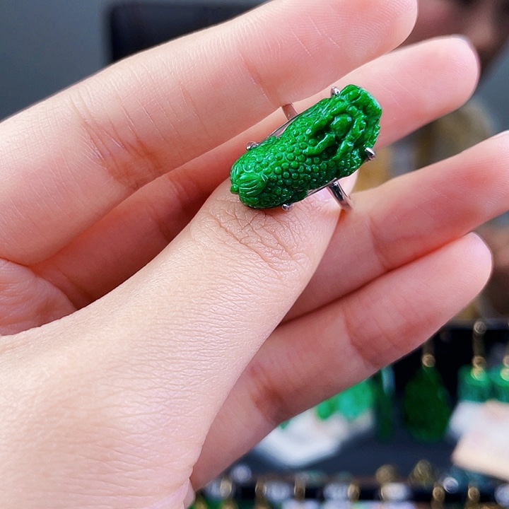 翡翠戒指银S925镶嵌饰品