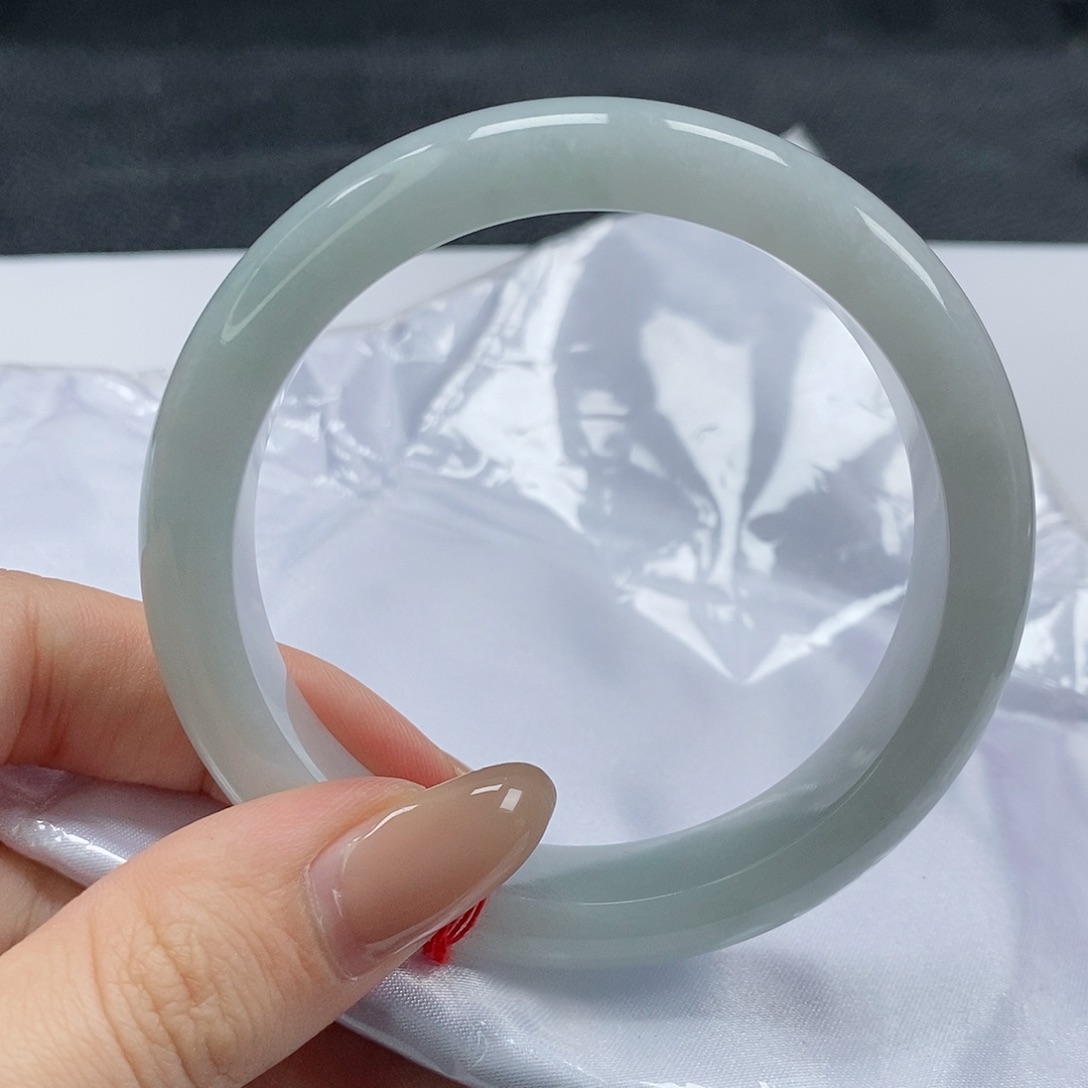 【闪购商品】翡翠手镯未镶嵌358号