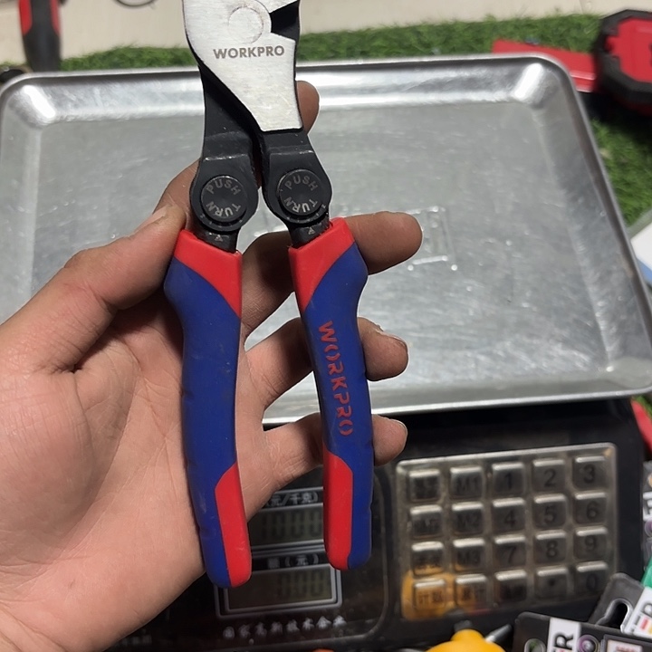 万克宝斜口钳一把