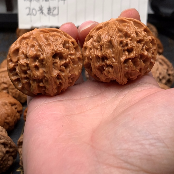 文玩核桃吊坠核桃