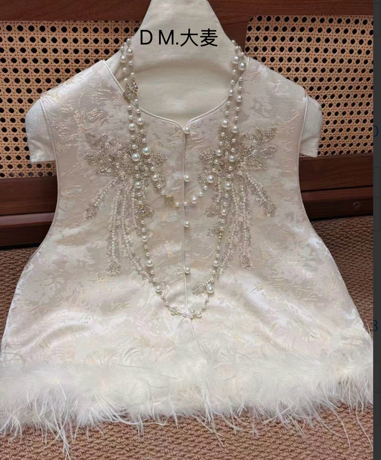 2026新款杏色夹棉马甲