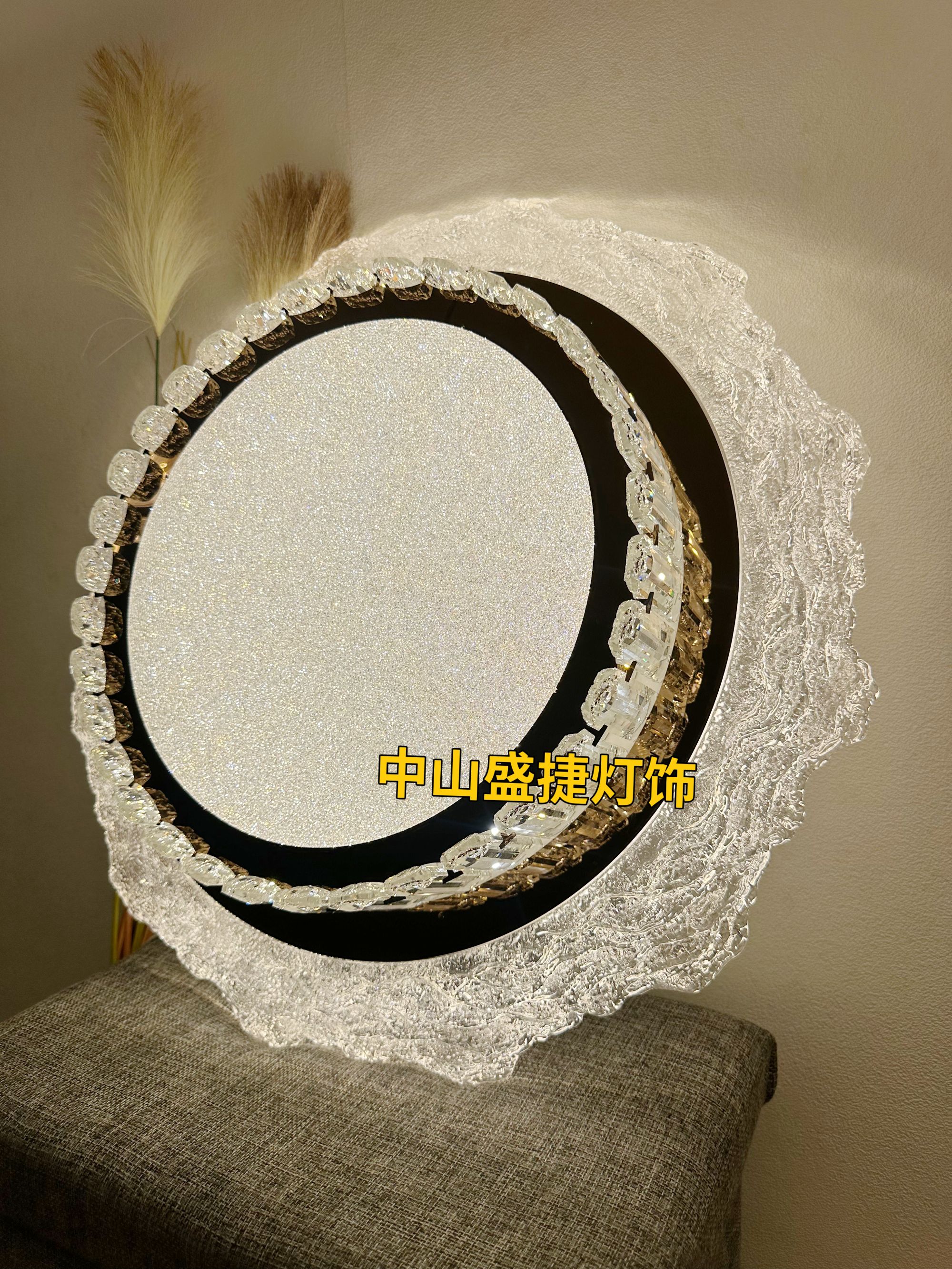 卧室15㎡（含）-25㎡（不含）吸顶灯简约灯饰轻奢大气圆形主卧吸顶灯