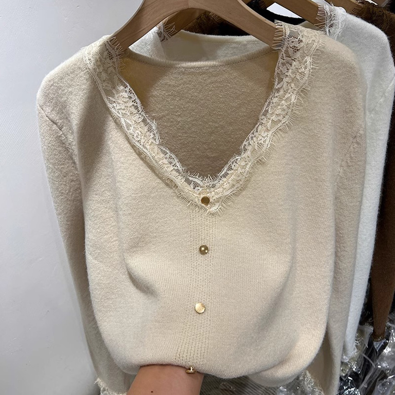 蕾丝边拼接领软糯长袖针织衫女装上衣秋冬季新款洋气打底衫毛衣