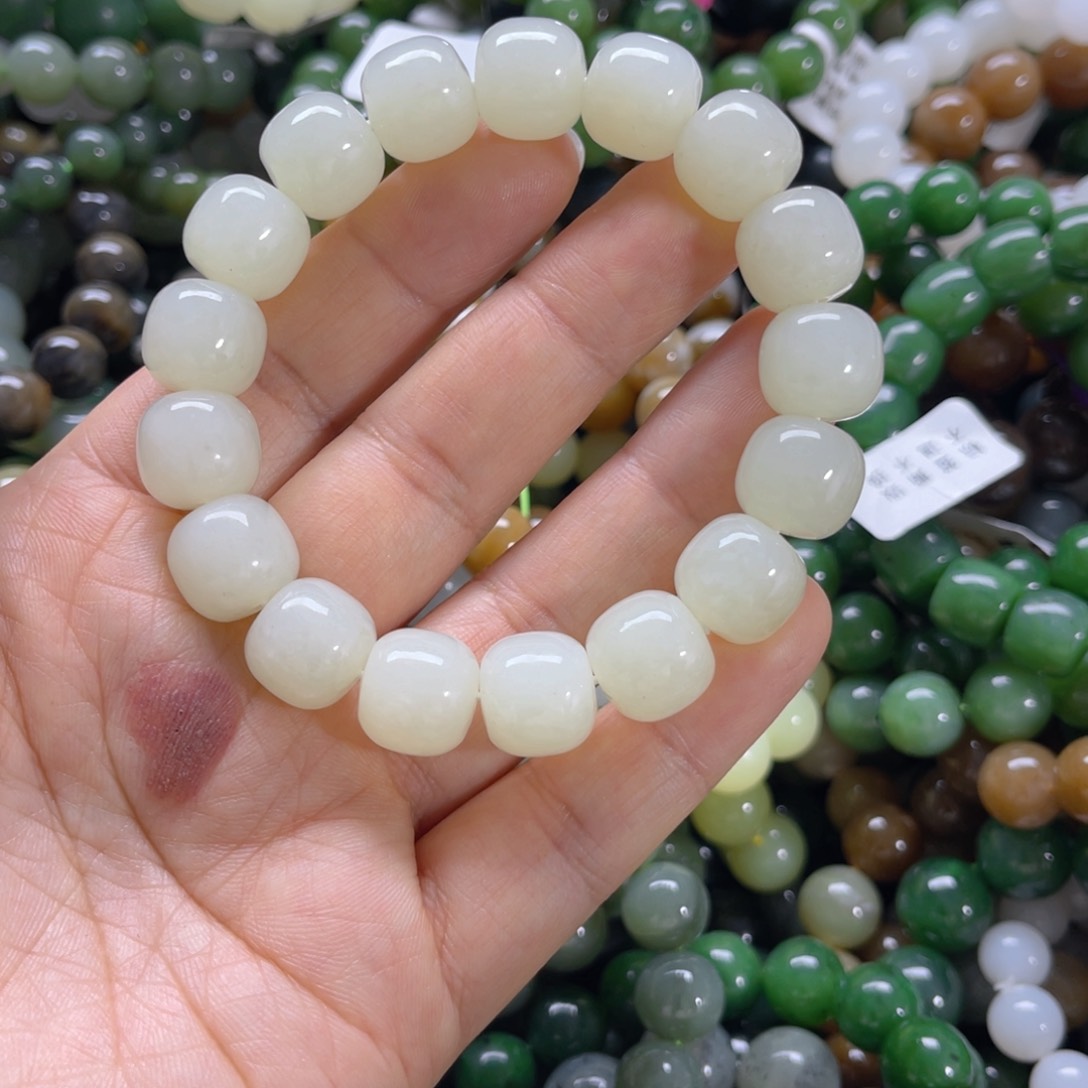 未镶嵌手链和田玉