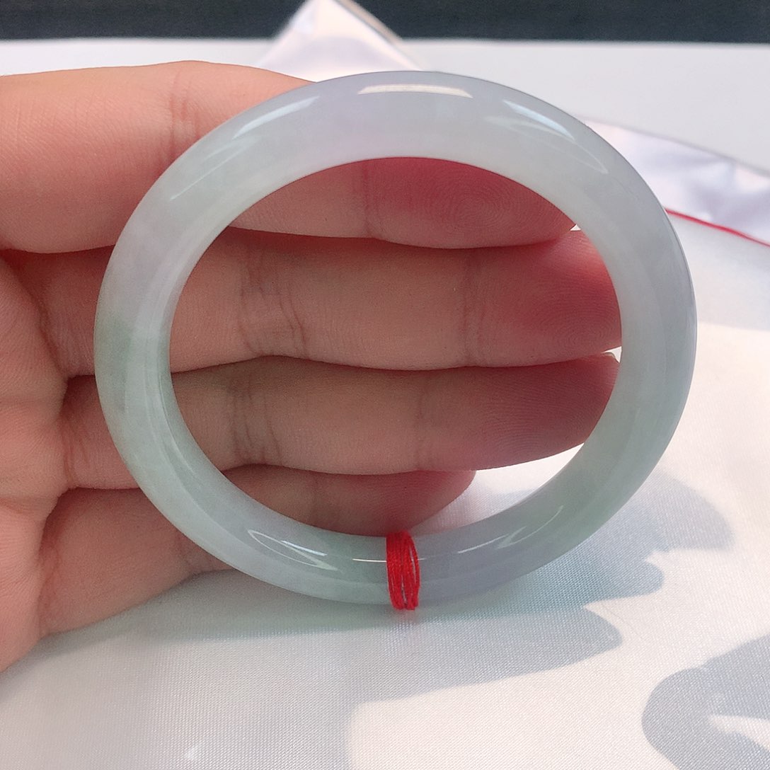 翡翠手镯（圆镯）未镶嵌271号