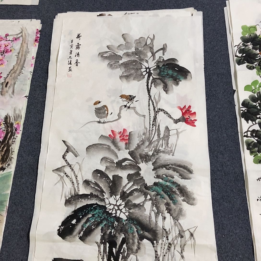 国画四尺荷花一副