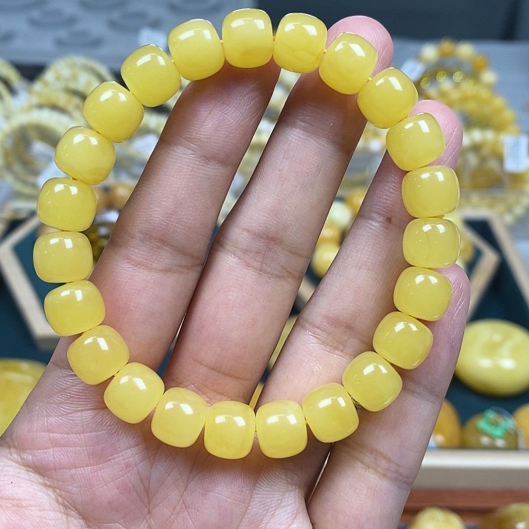 未镶嵌琥珀珠宝奇石9同料鸡油黄老型13.08