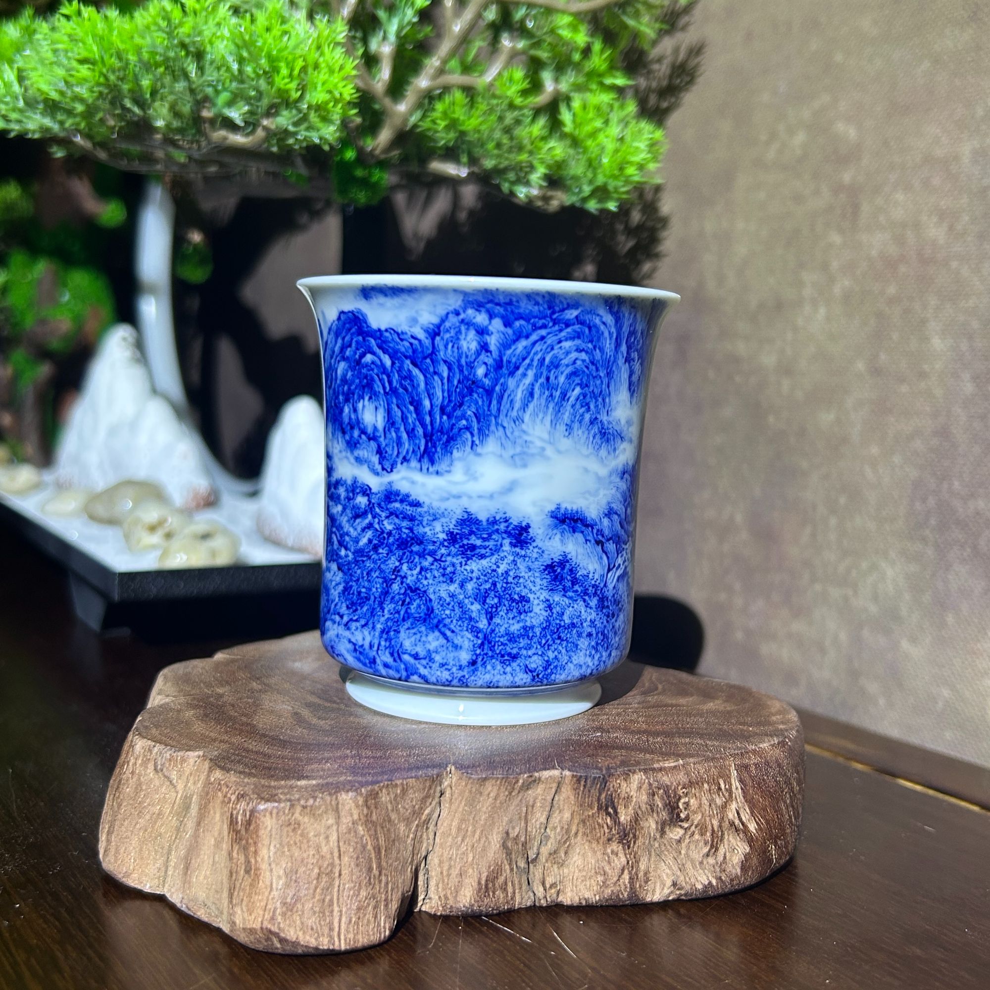 溪山造物夏山欲雨图主人杯手工手绘陶瓷山水杯