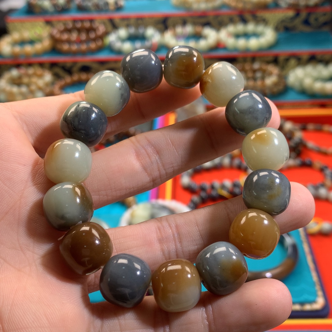 未镶嵌手链和田玉（糖玉）