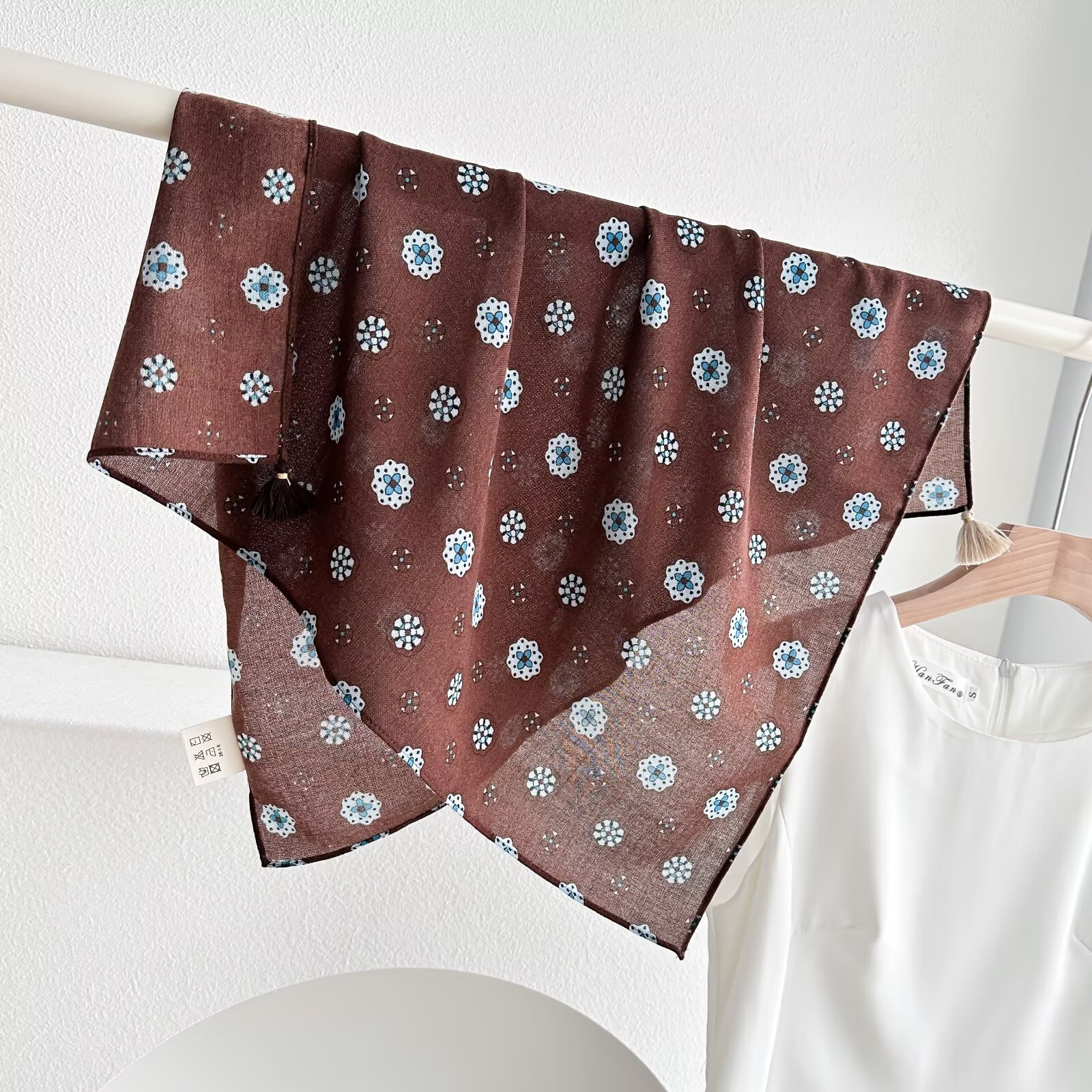 TT原创（棕韵花影）新款60*60左右方巾小啾啾围巾