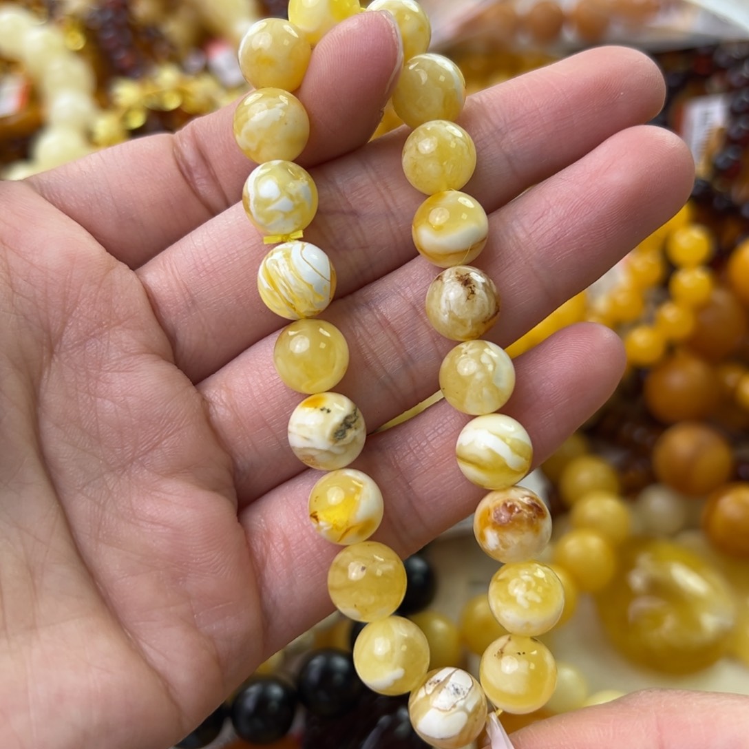 琥珀珠宝奇石未镶嵌