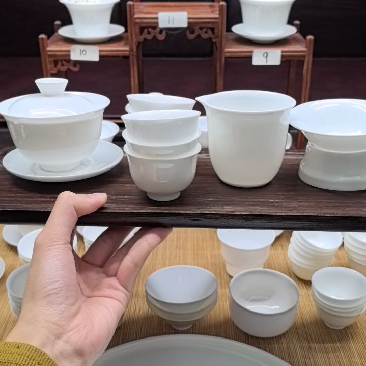 B****o150毫升元宝盖碗+6个反口杯+公道杯一套