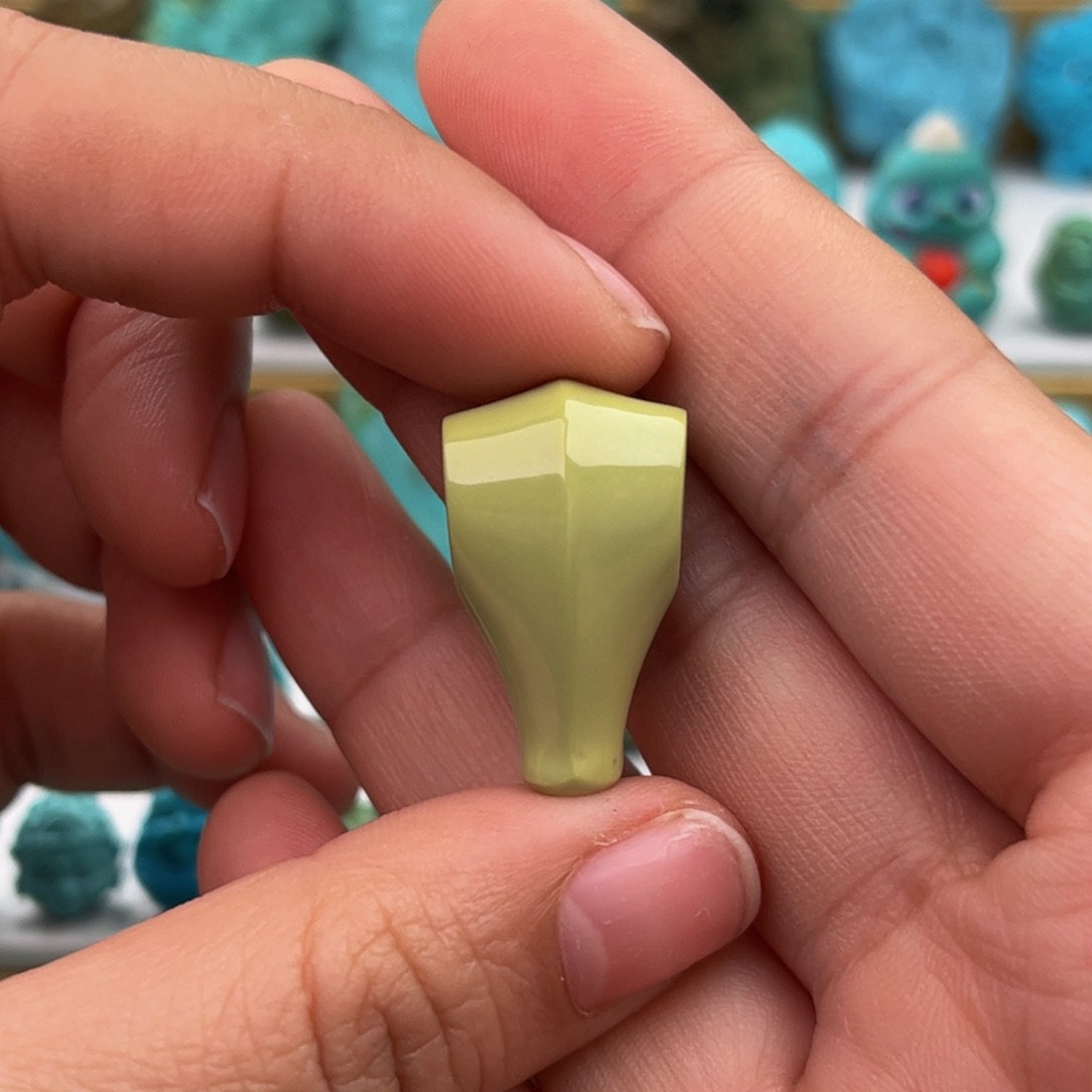 绿松石未镶嵌配饰