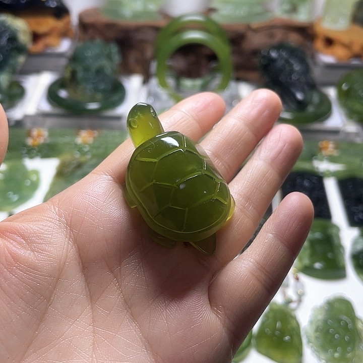 蛇纹石玉手把未镶嵌