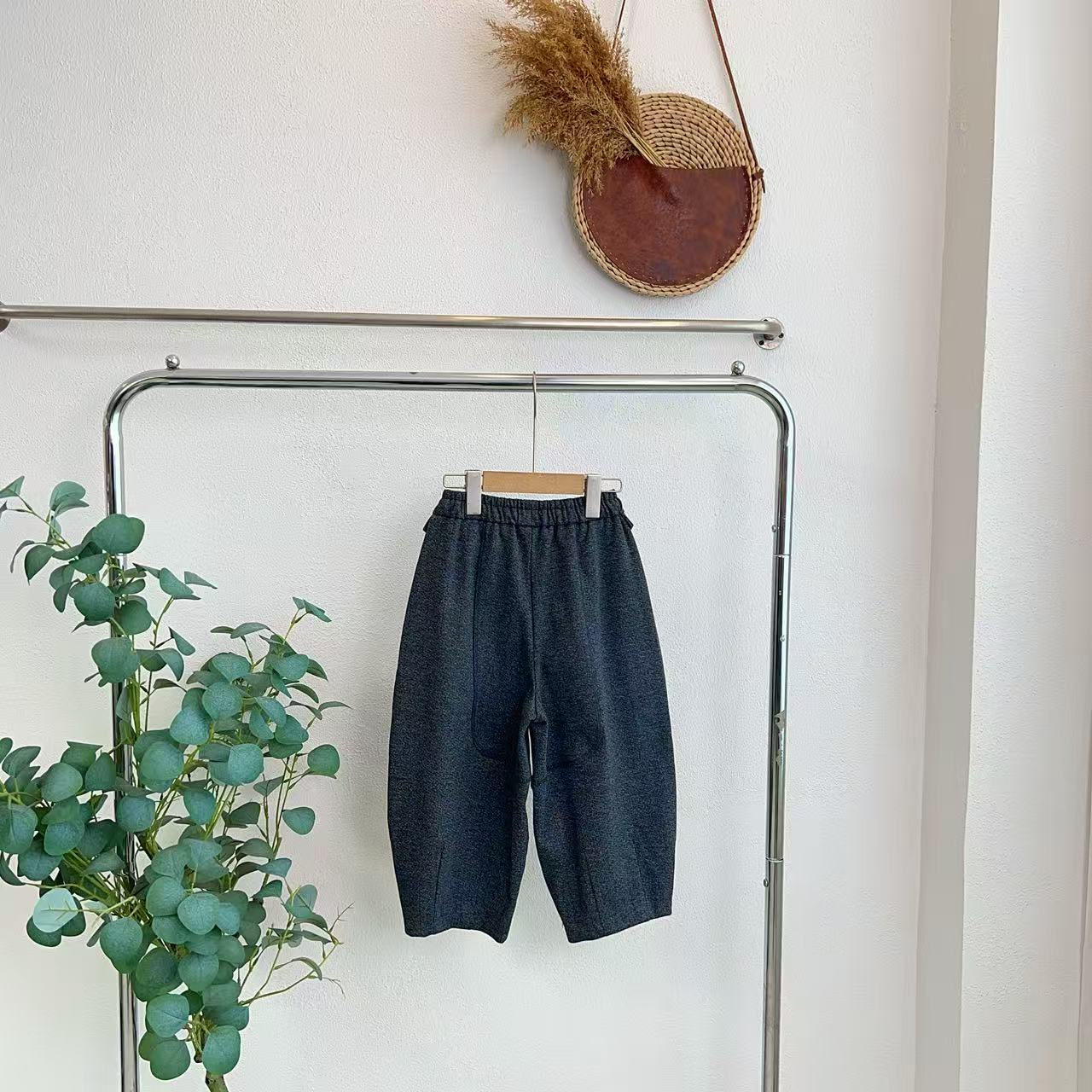 1739帕黑花灰休闲长裤