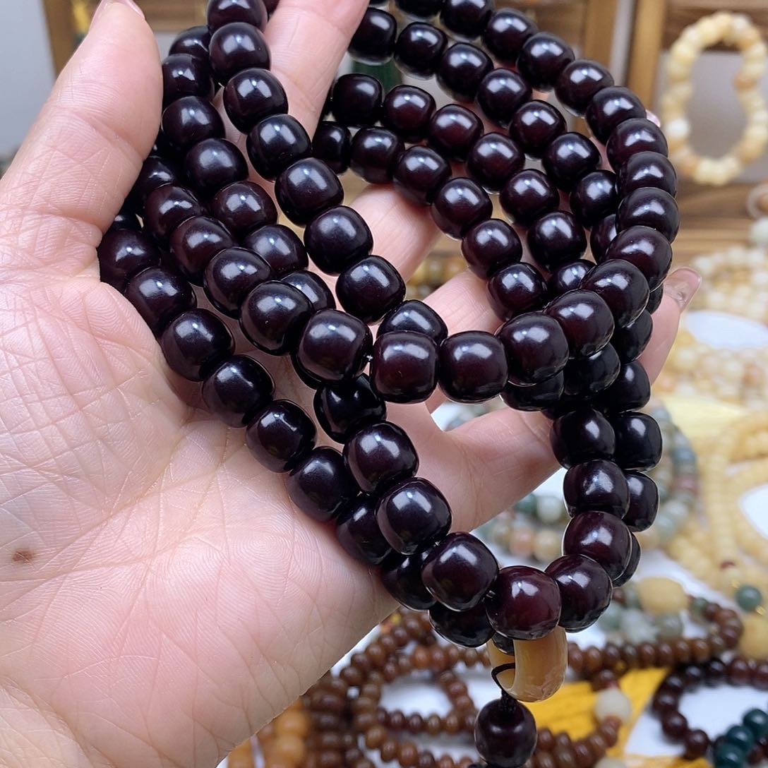 白玉菩提吊坠朱砂供10×11