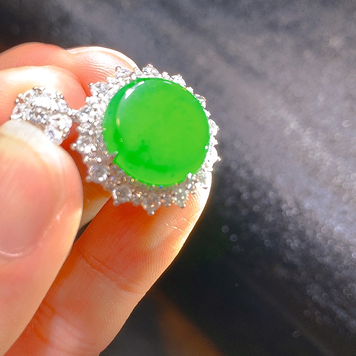 【闪购商品】翡翠颈饰银S925镶嵌翡翠