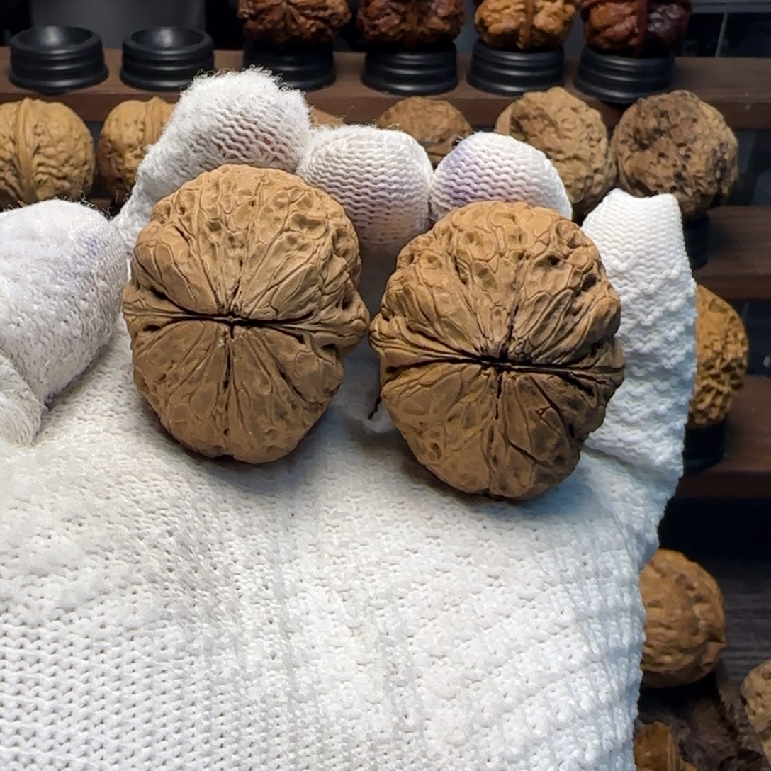 拆***把件文玩核桃玉玲珑