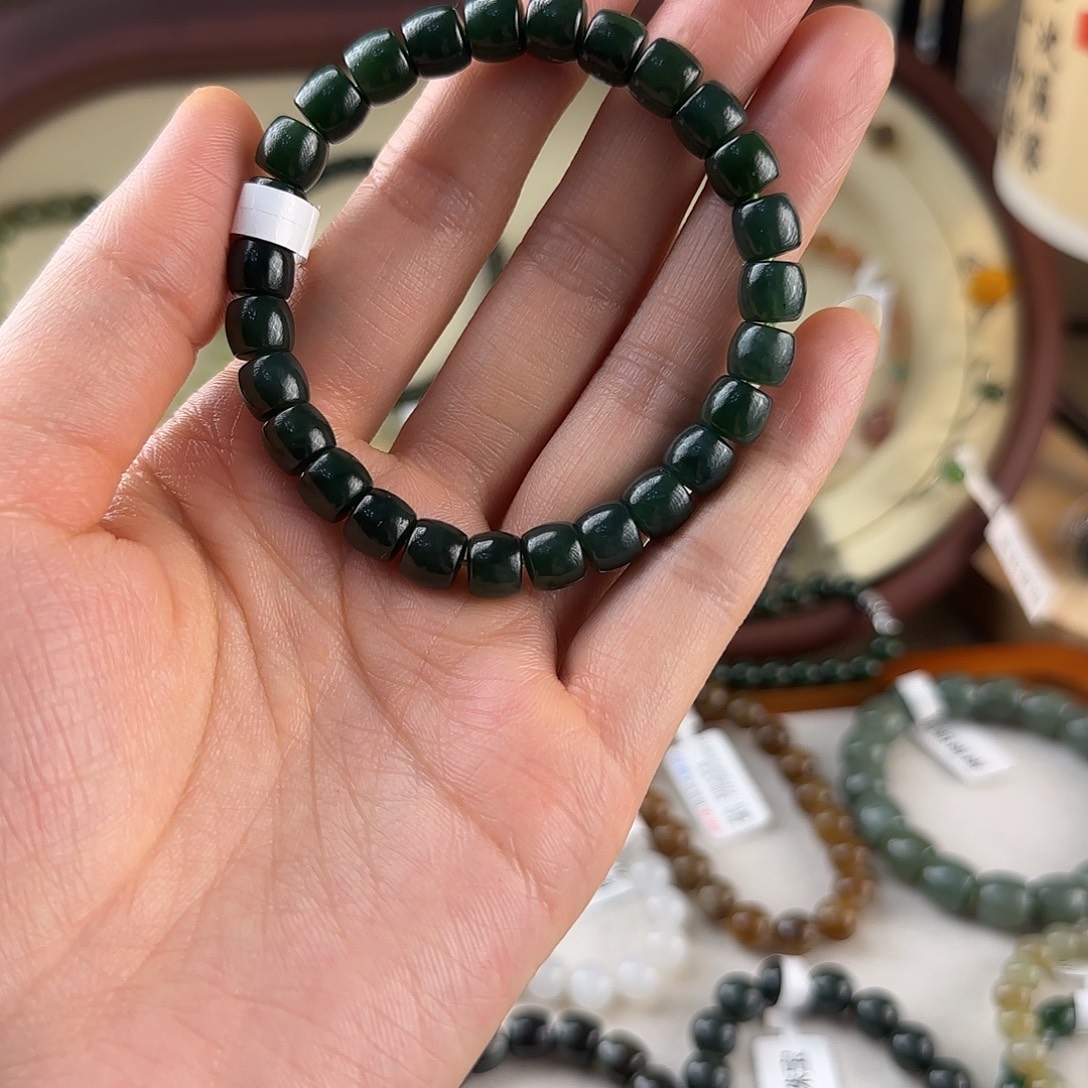 和田玉未镶嵌手链