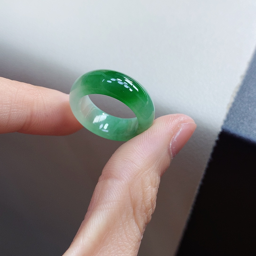 翡翠戒指未镶嵌11号