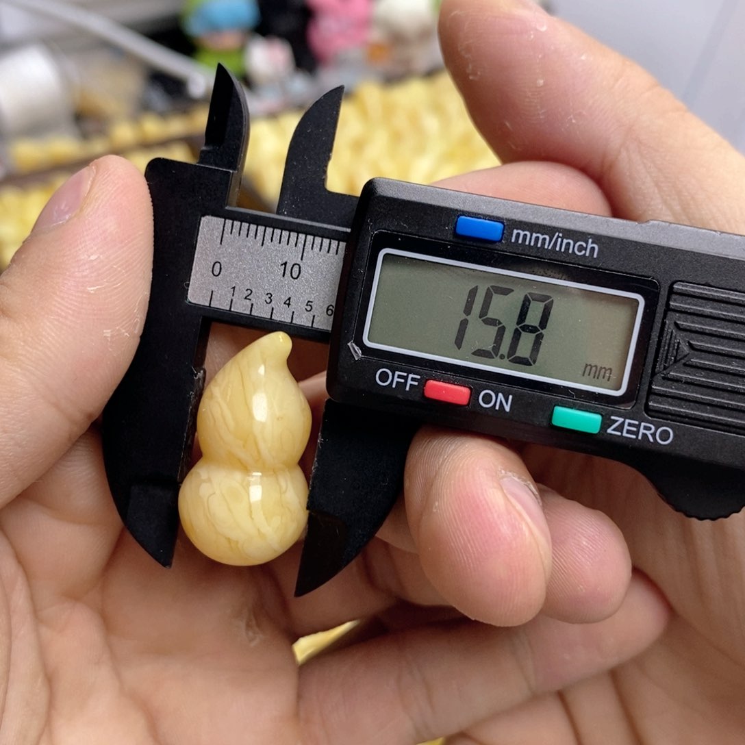 琥珀吊坠(不含链)未镶嵌